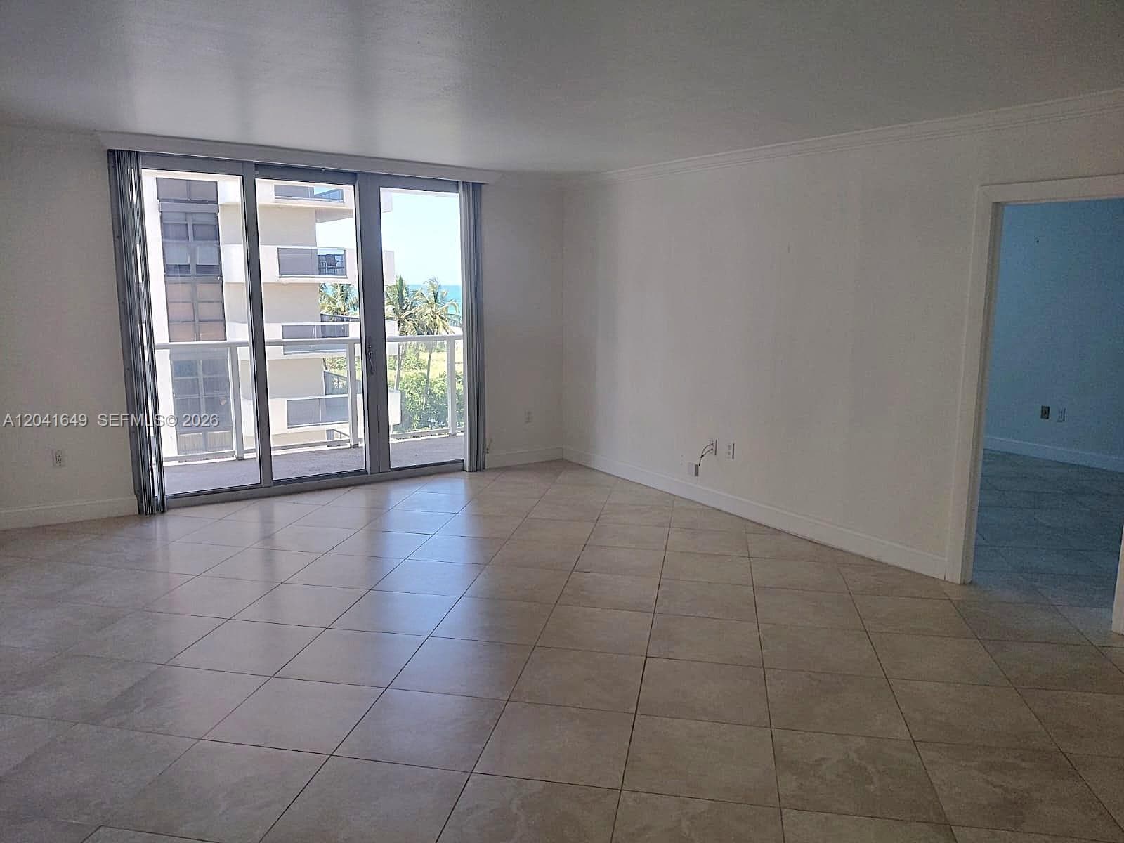Arlen Beach · #619 in Miami Beach - Photo 5