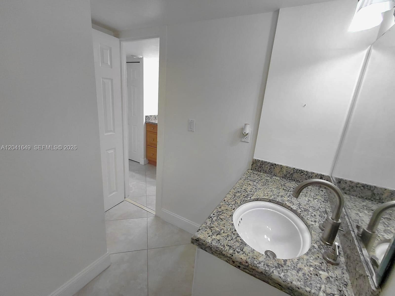 Arlen Beach · #619 in Miami Beach - Photo 10