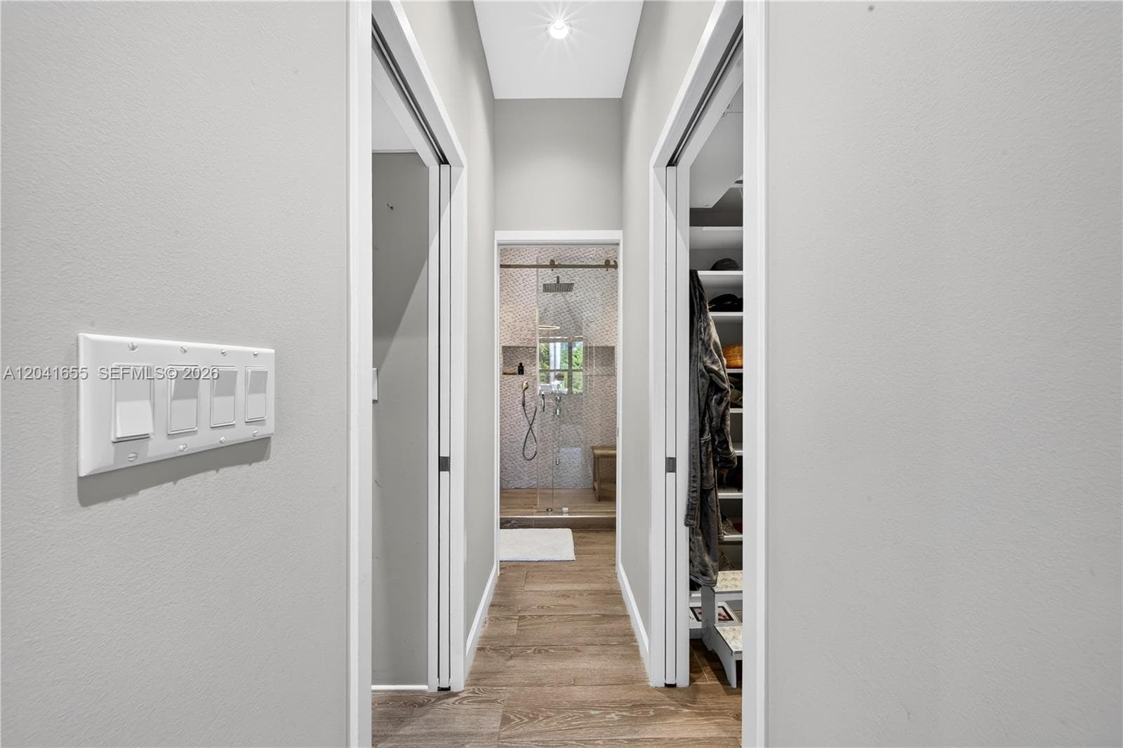 460 W Dilido Dr photo 17