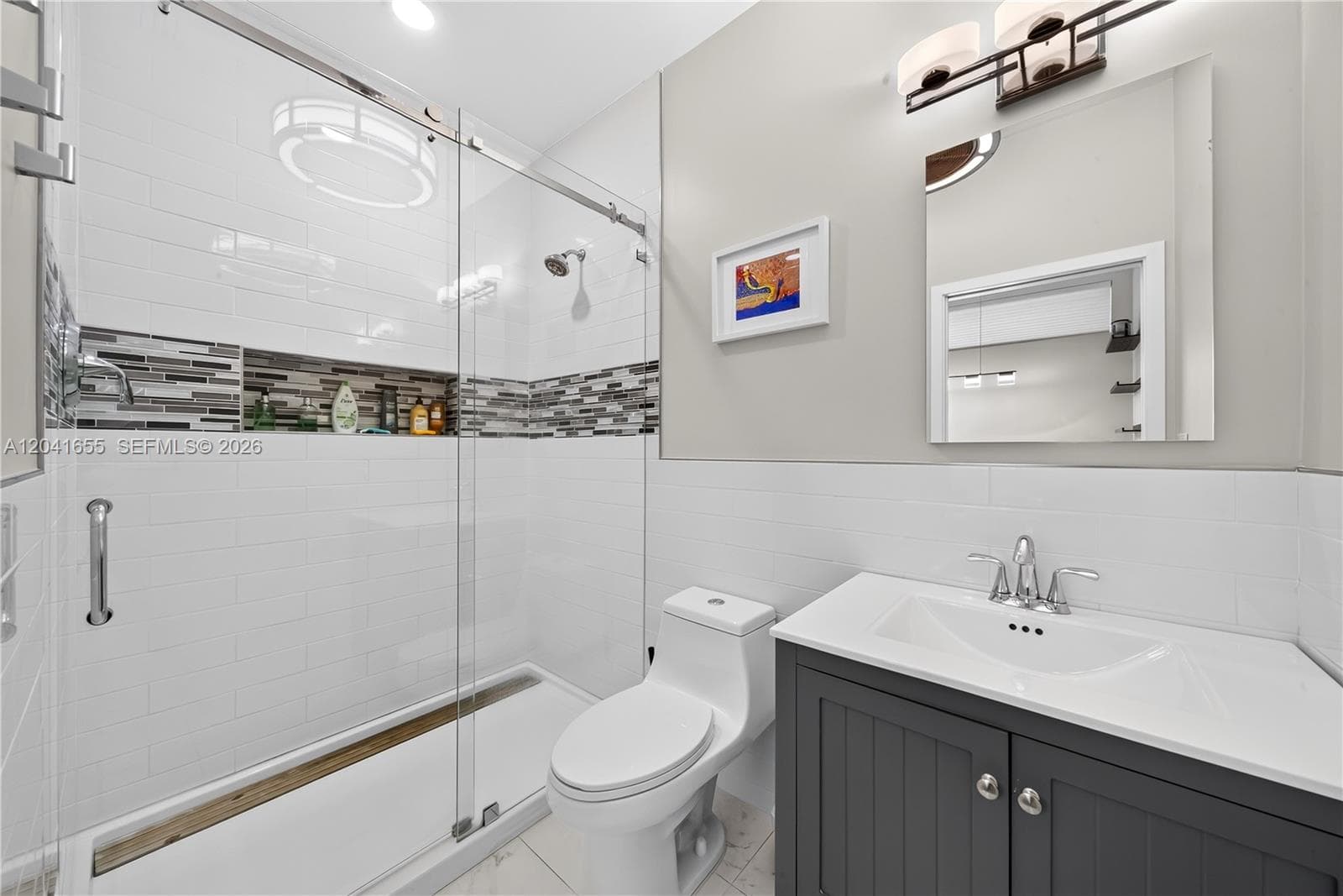 460 W Dilido Dr photo 22