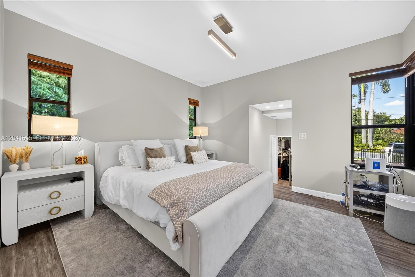 460 W Dilido Dr photo 20
