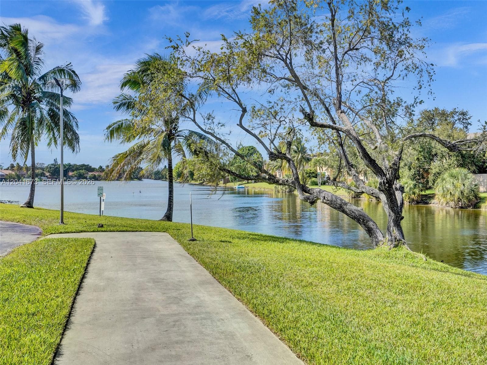 LUDLUM LAKE CONDO BLDG C · #C112 in Hialeah - Photo 26