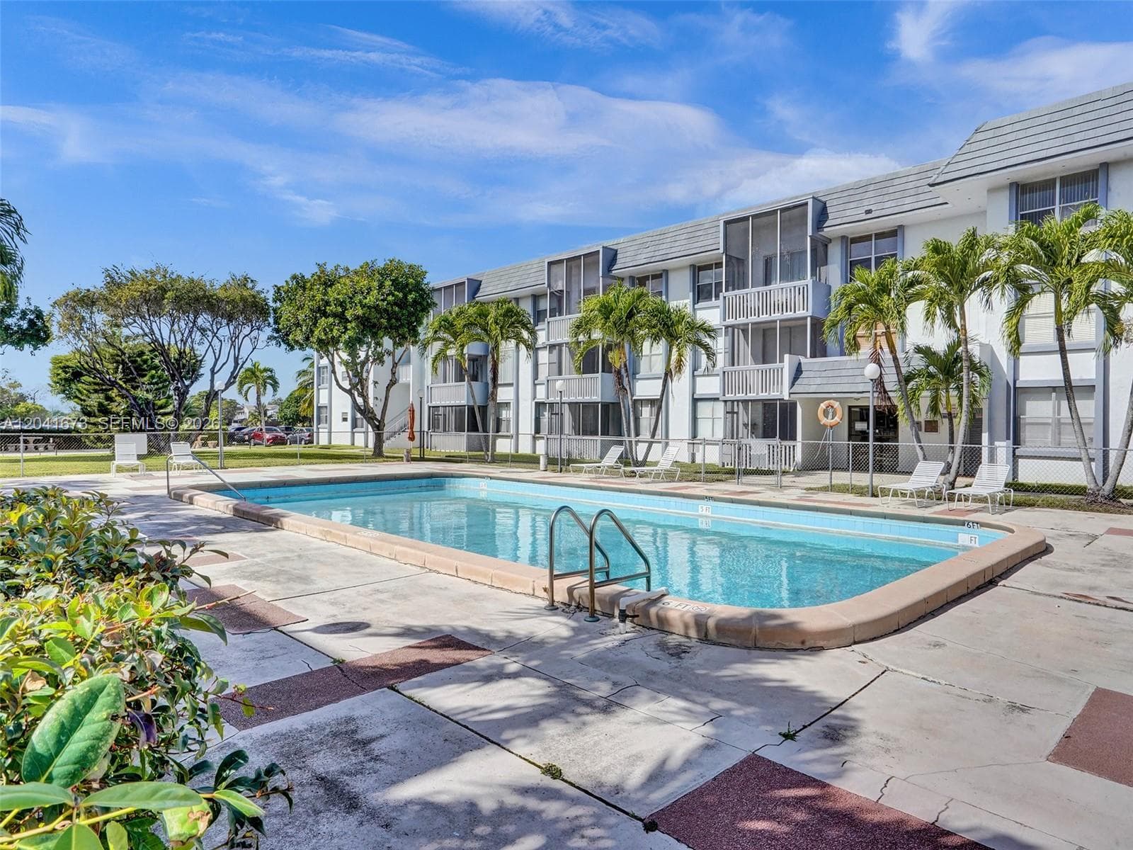 LUDLUM LAKE CONDO BLDG C · #C112 in Hialeah - Photo 3