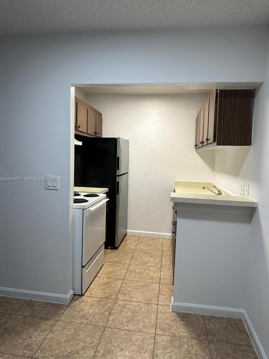 CROSS CREEK CONDO · #B44 in West Palm Beach - Photo 7