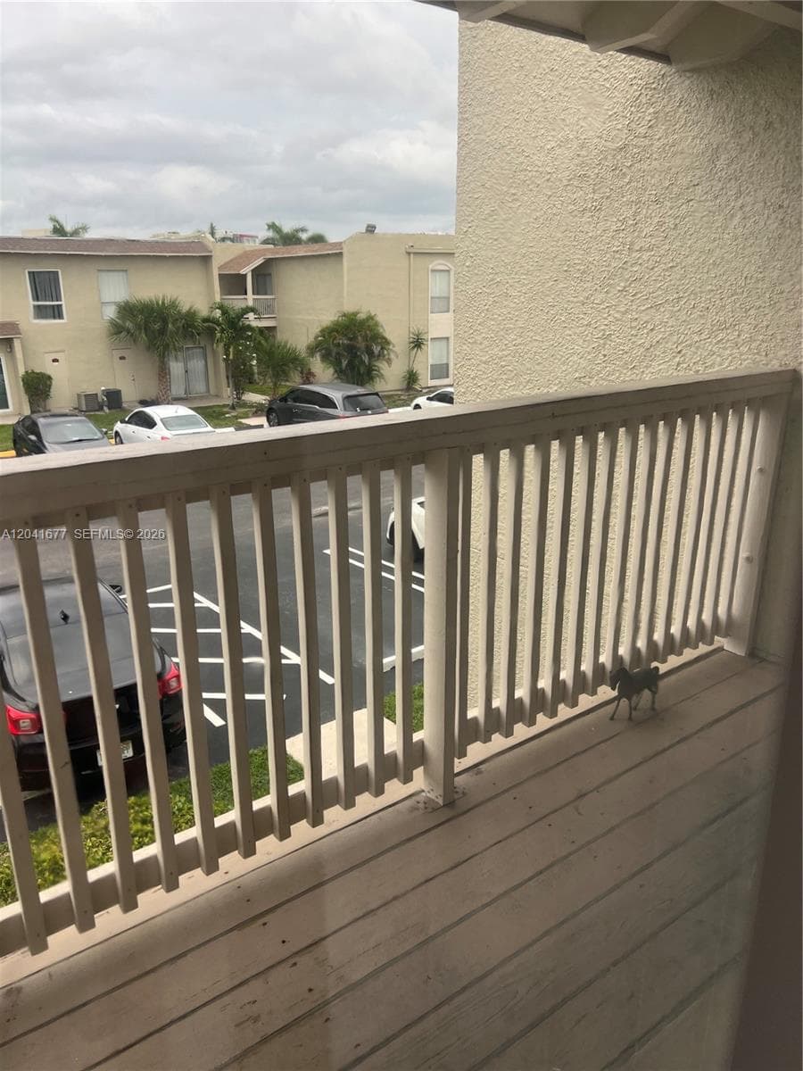 CROSS CREEK CONDO · #B44 in West Palm Beach - Photo 8
