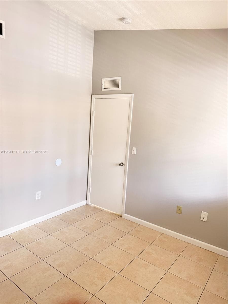 VENETIA GARDENS SOUTH CON · #205-31 in Homestead - Photo 12