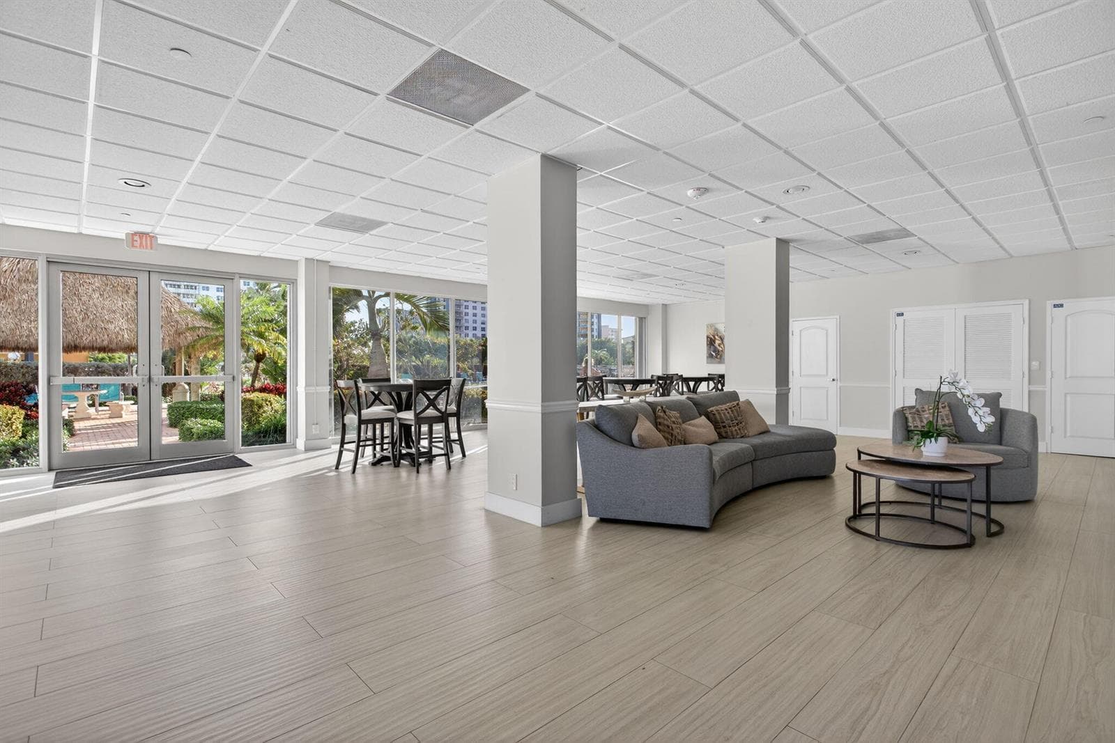 41-web-or-mls-405-8299
