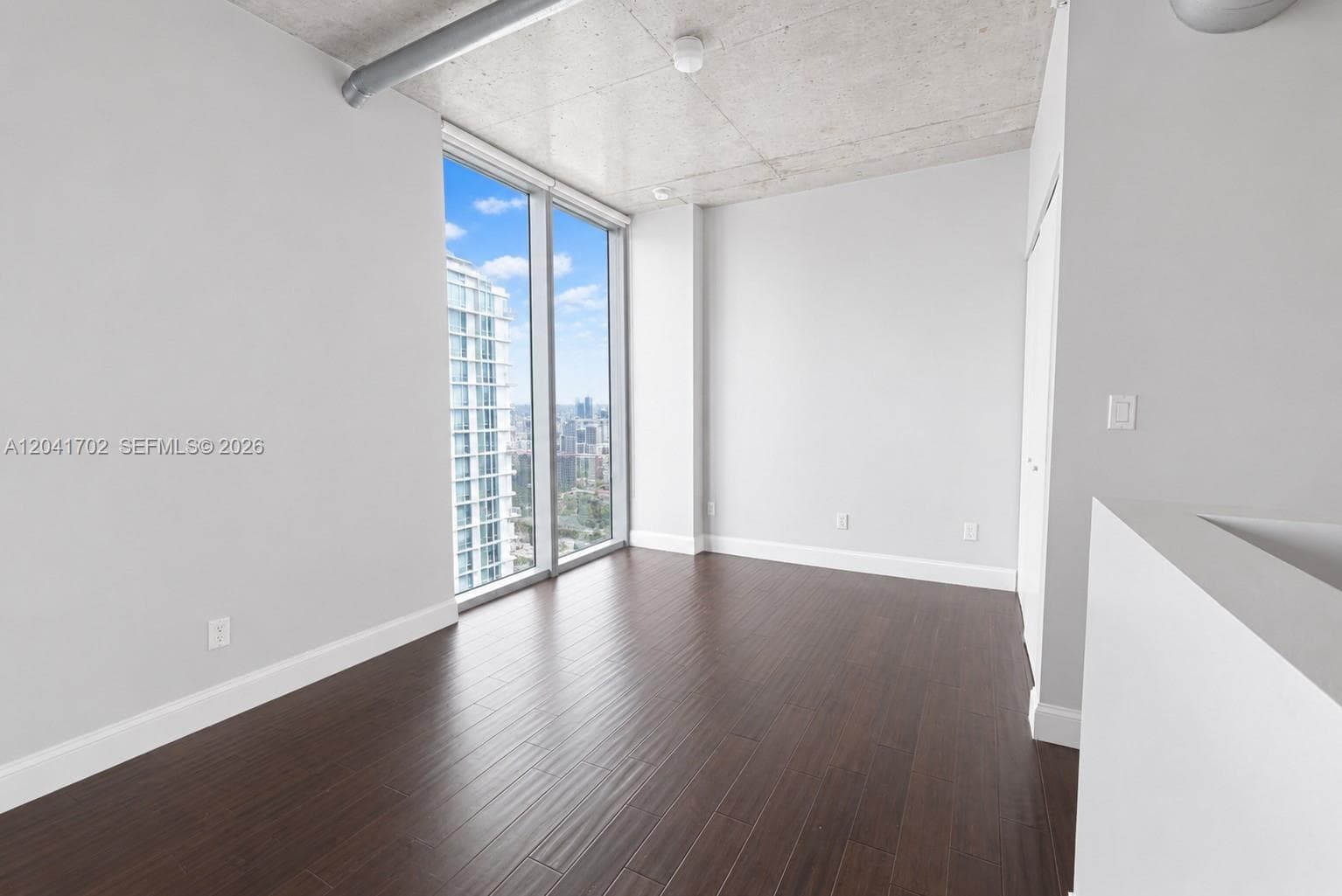 NEO VERTIKA CONDO · #3118 in Miami - Photo 16