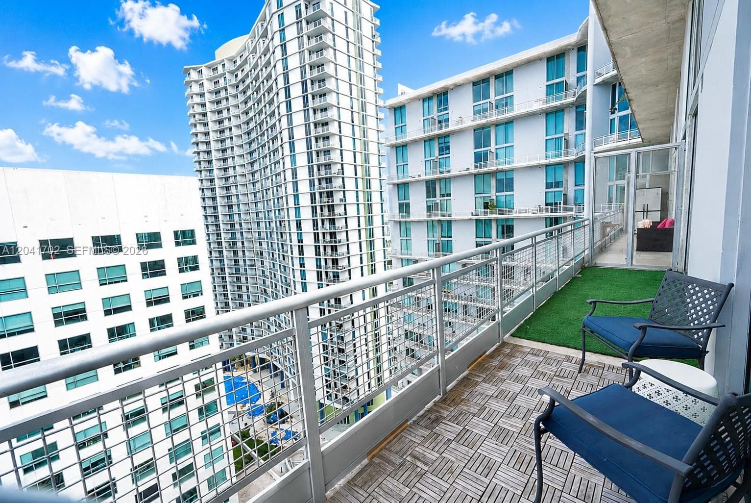 NEO VERTIKA CONDO · #3118 in Miami - Photo 9