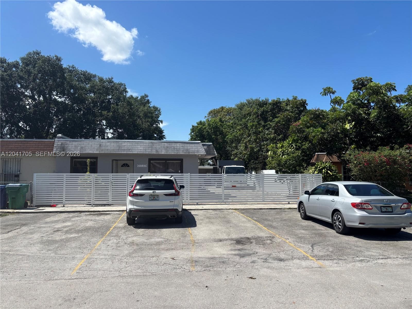21122 NW 39th Ave photo 1
