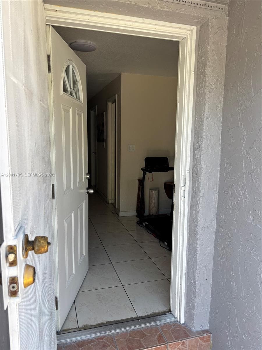 21122 NW 39th Ave photo 9