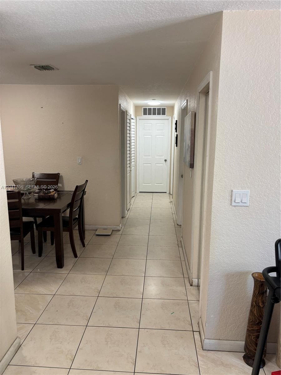 21122 NW 39th Ave photo 11