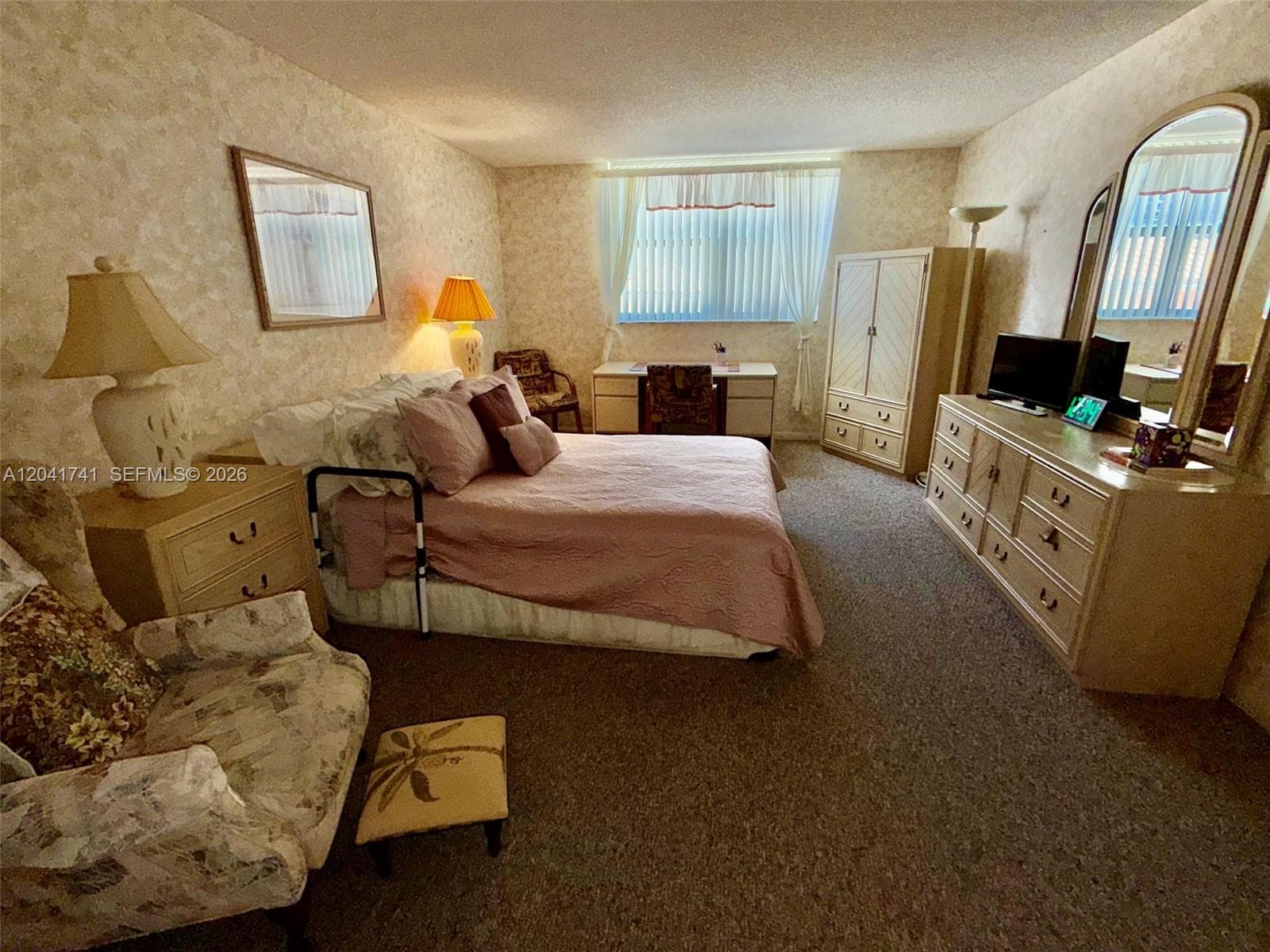 WINSTON TOWERS · #405 in Sunny Isles Beach - Photo 9