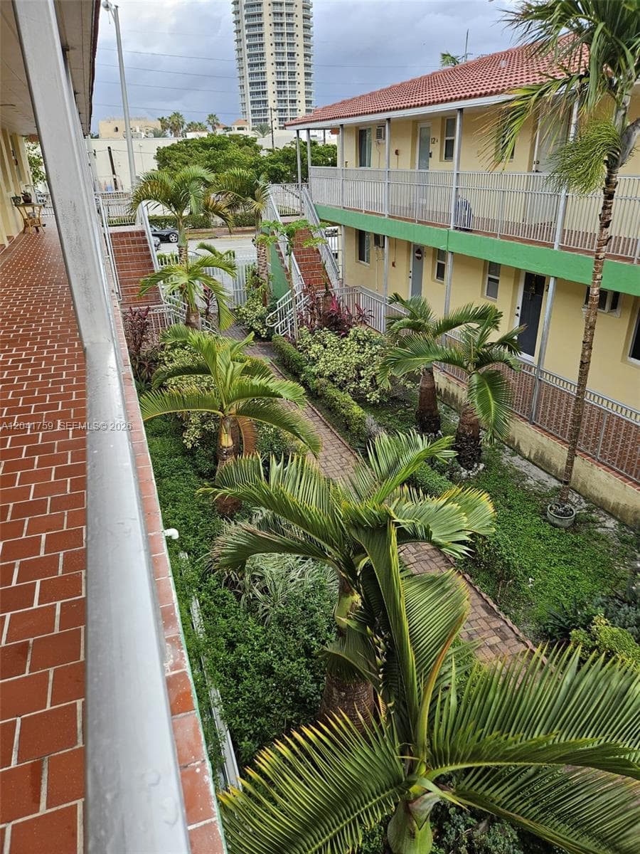 SEA WASH CONDO · #22 in Miami Beach - Photo 20