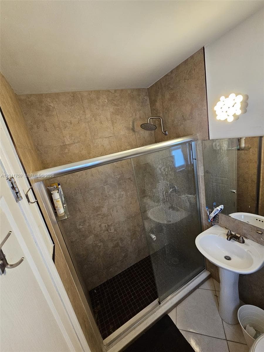 SEA WASH CONDO · #22 in Miami Beach - Photo 11
