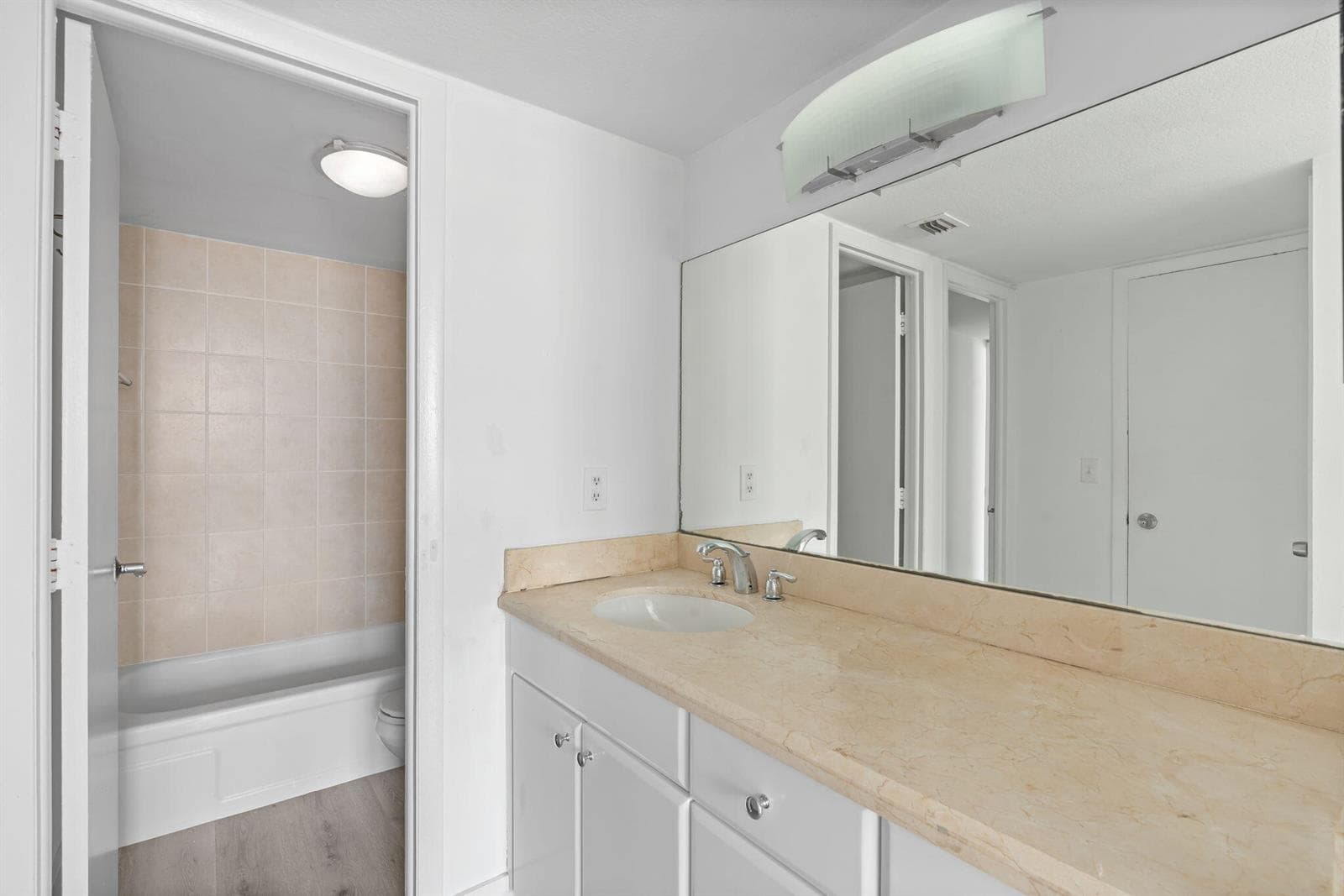 16-web-or-mls-1900 S Ocean Blvd 10J, Pom