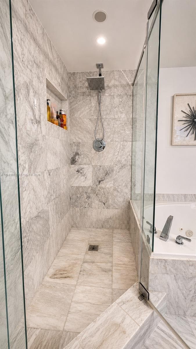 HARBORSIDE AT THE WATERWA · #502 in Aventura - Photo 23