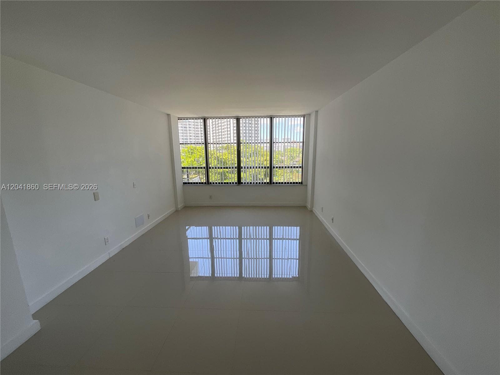 OLYMPUS CONDO PHASE · #223 in Hallandale Beach - Photo 17