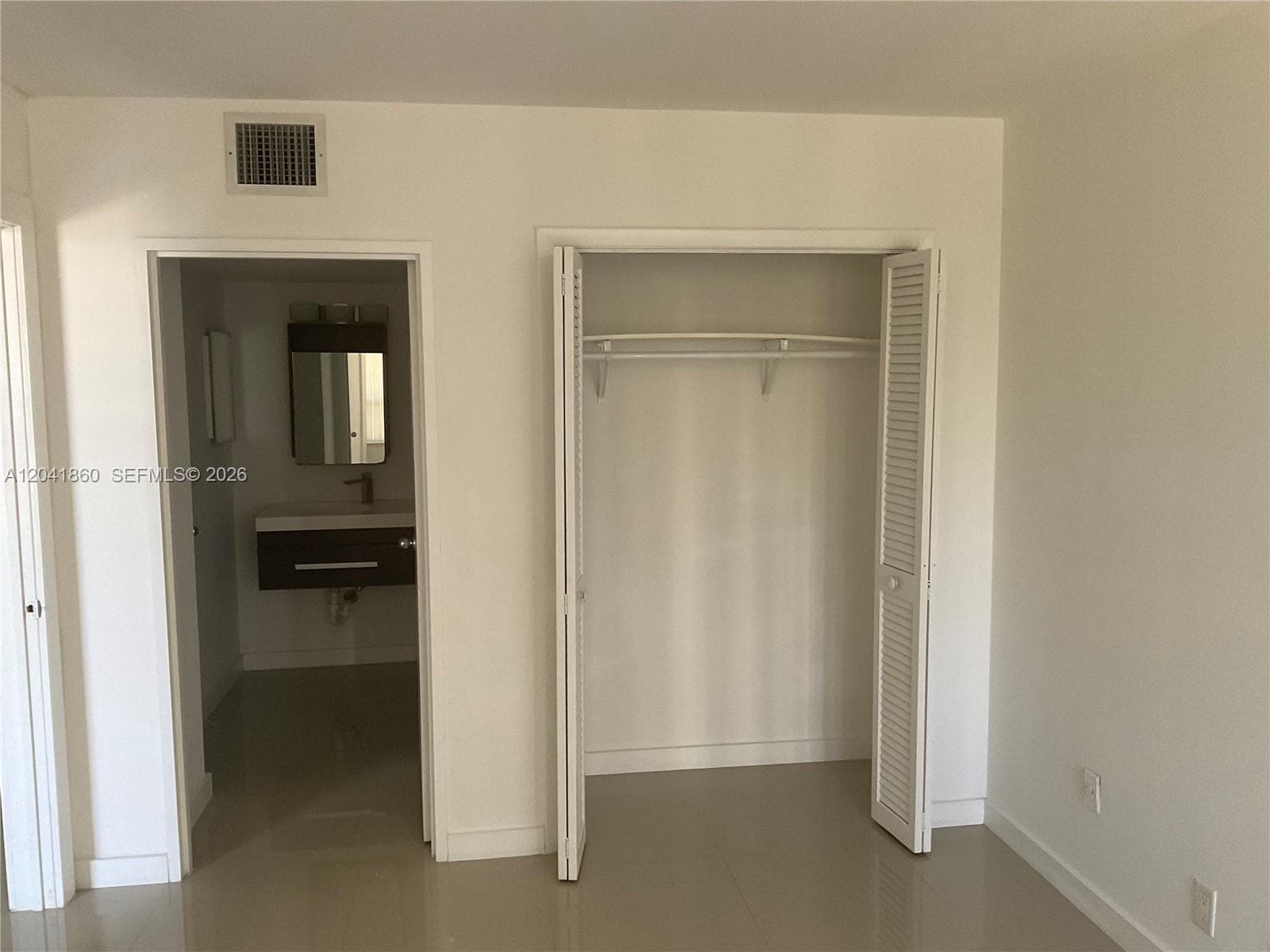OLYMPUS CONDO PHASE · #223 in Hallandale Beach - Photo 28