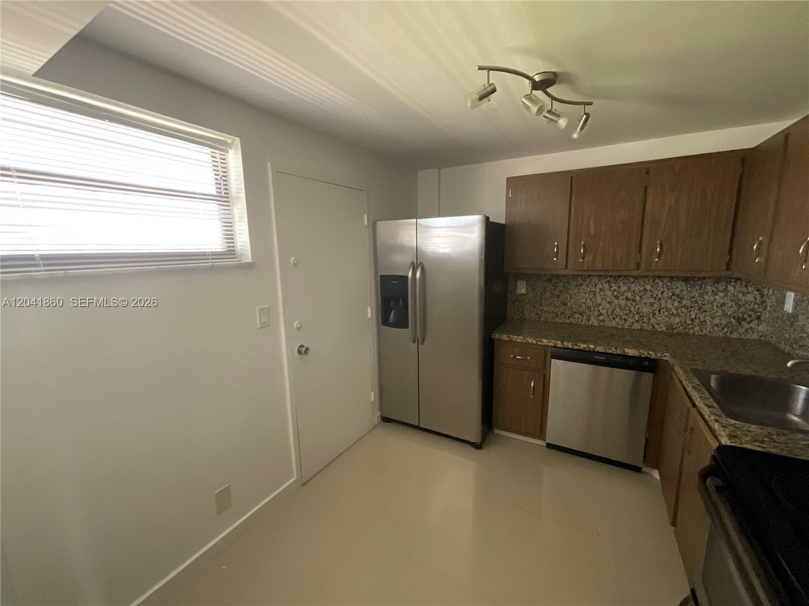 OLYMPUS CONDO PHASE · #223 in Hallandale Beach - Photo 20