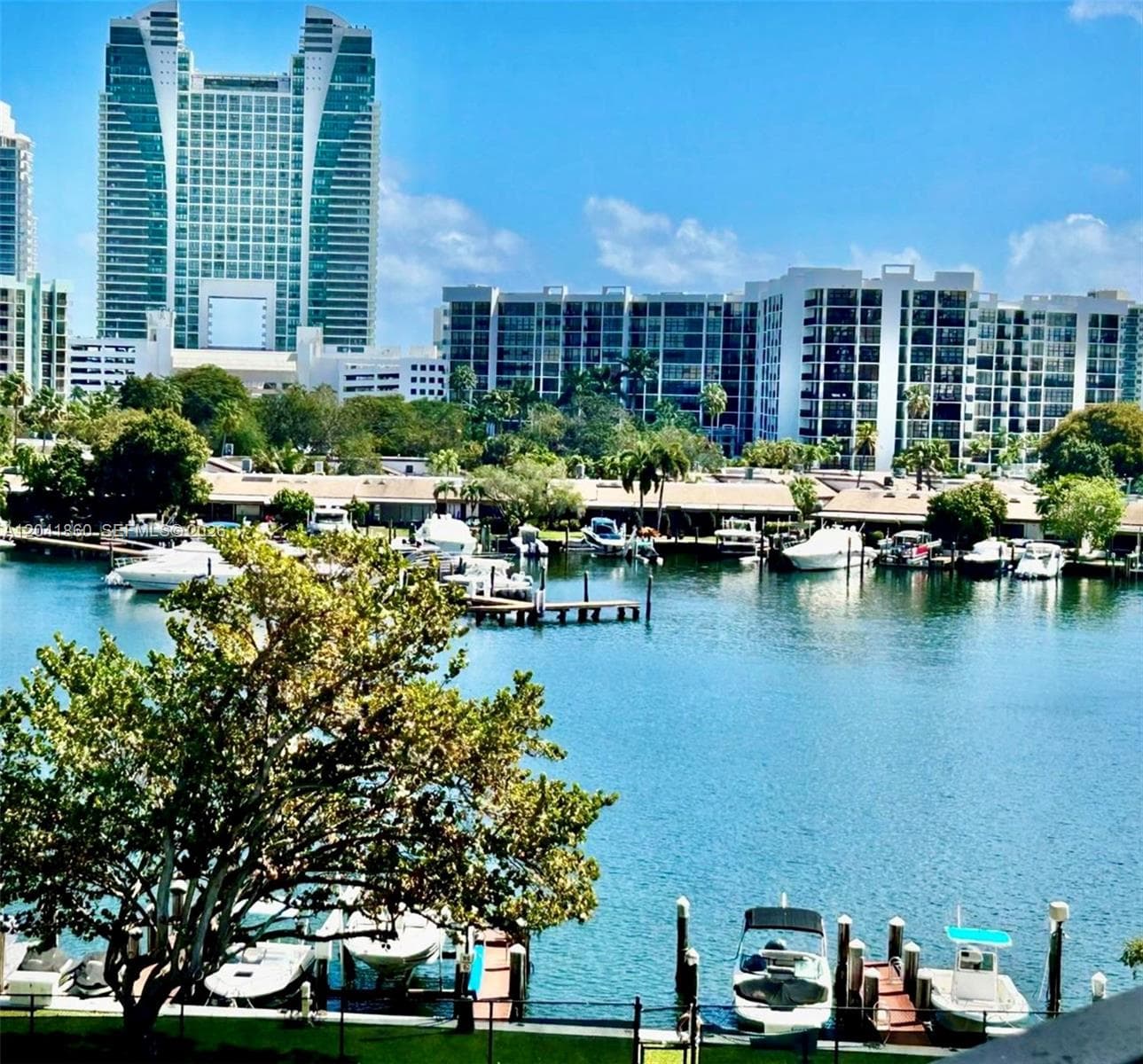 OLYMPUS CONDO PHASE · #223 in Hallandale Beach - Photo 4
