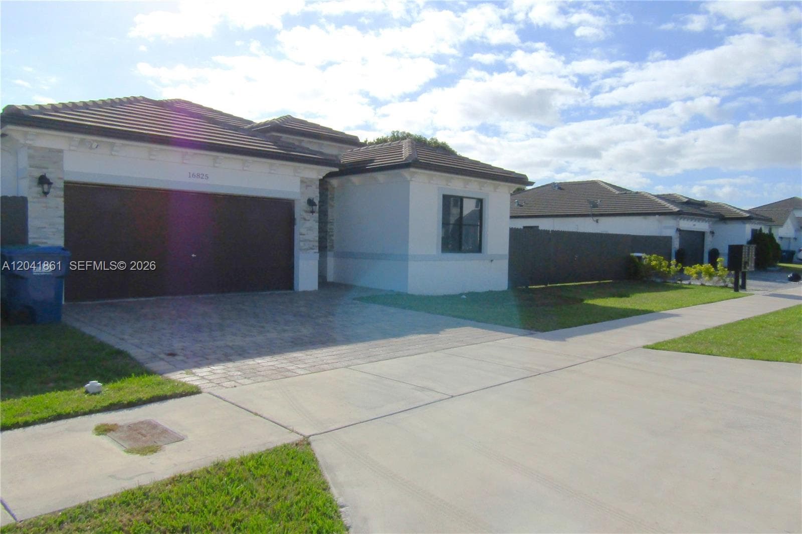 16825 SW 109th Pl photo 4