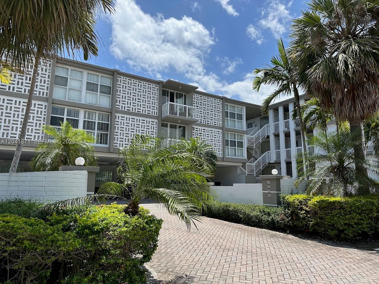 BAY HARBOR ISLAND · #212 in Bay Harbor Islands - Photo 13