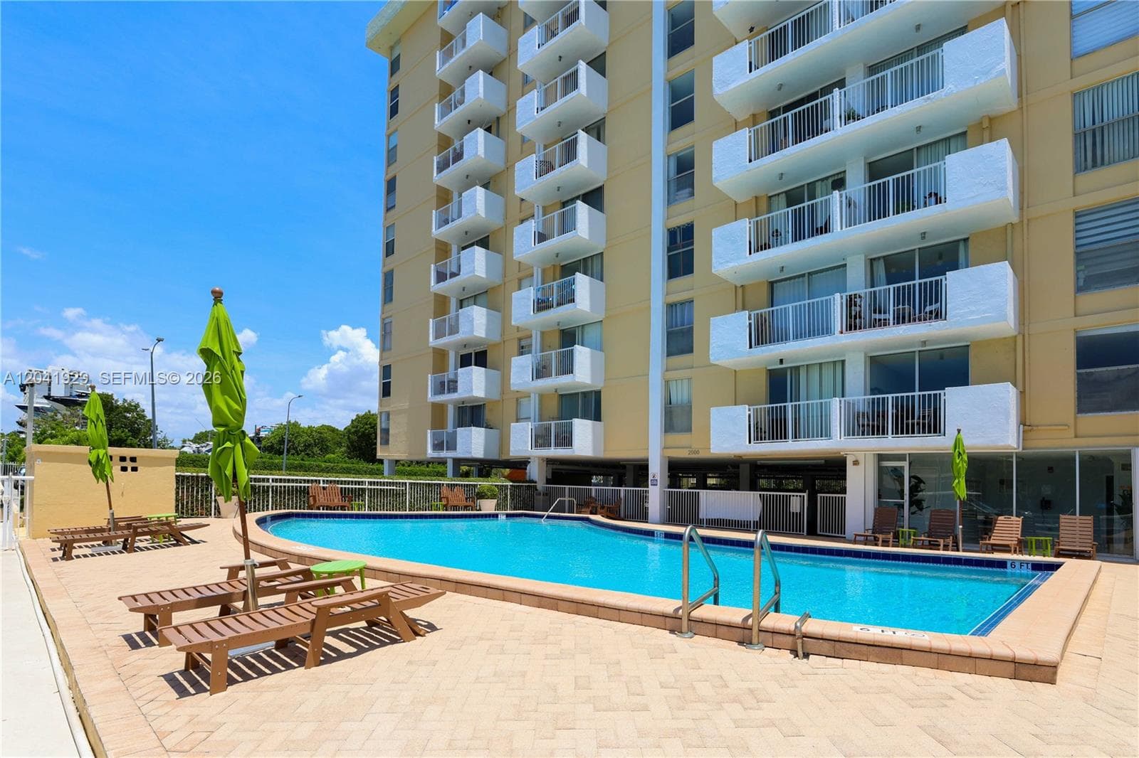 KEYSTONE TOWERS CONDO · #906 in North Miami - Photo 23