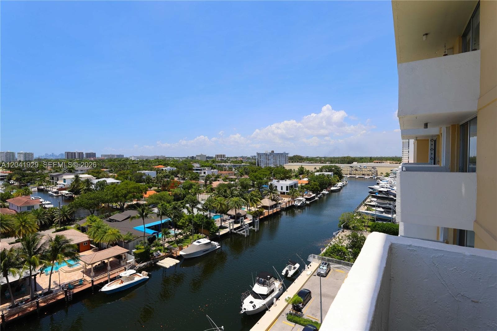 KEYSTONE TOWERS CONDO · #906 in North Miami - Photo 47