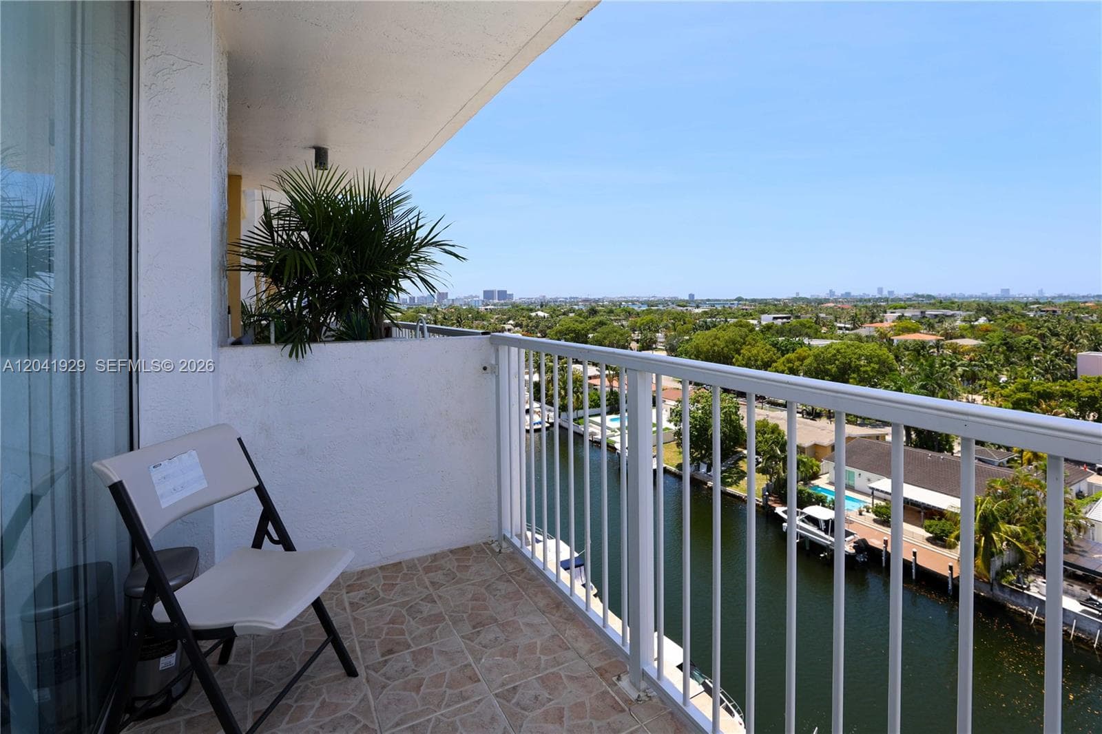 KEYSTONE TOWERS CONDO · #906 in North Miami - Photo 45