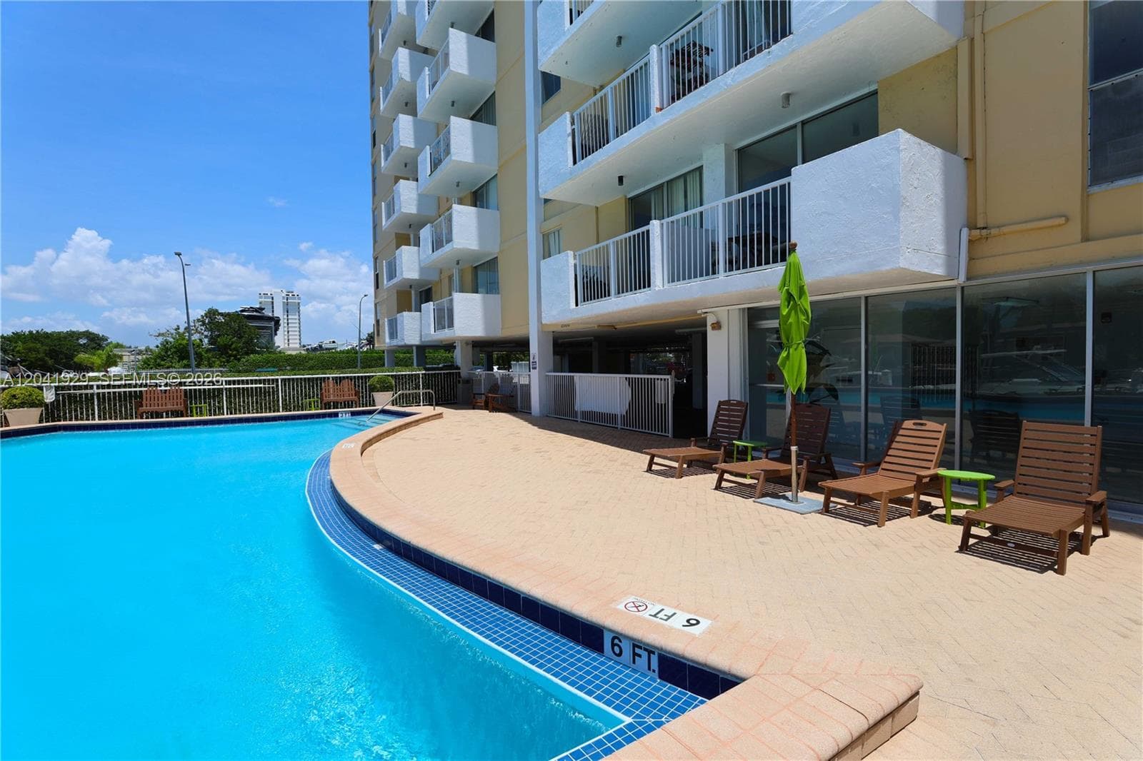 KEYSTONE TOWERS CONDO · #906 in North Miami - Photo 25