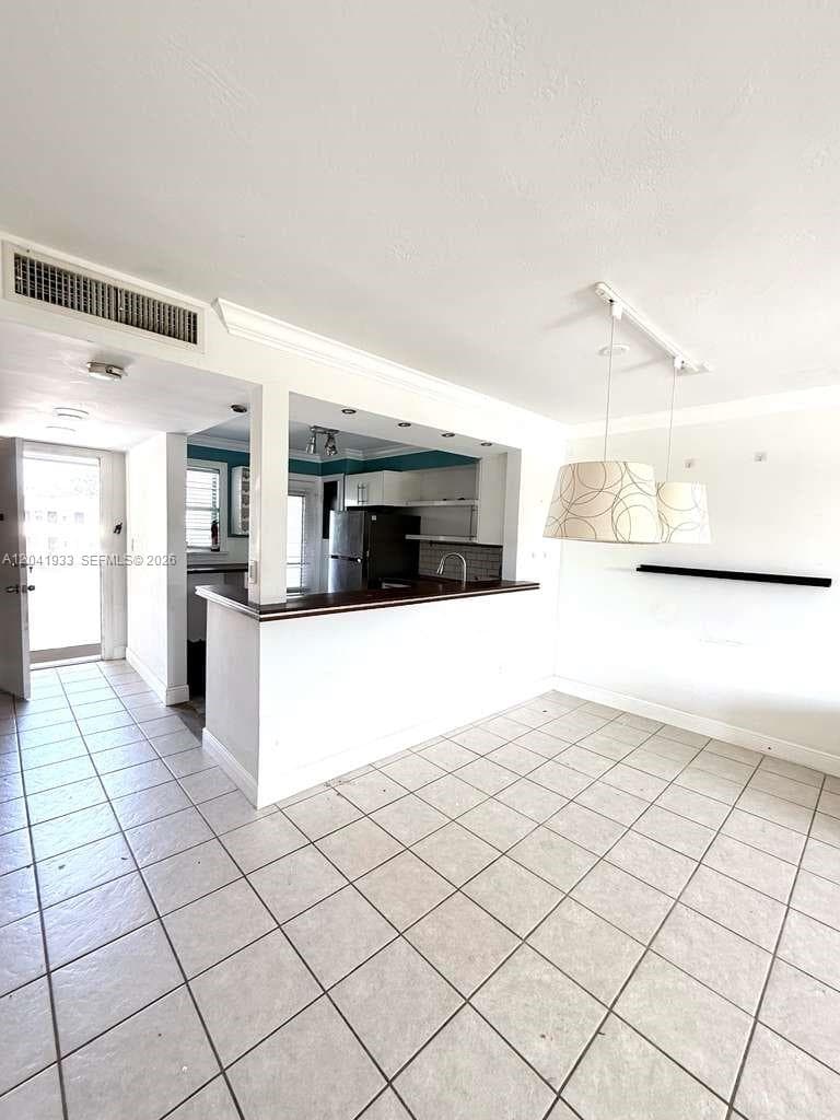 THIRD HORIZONS CONDO · #340 in Miami - Photo 3