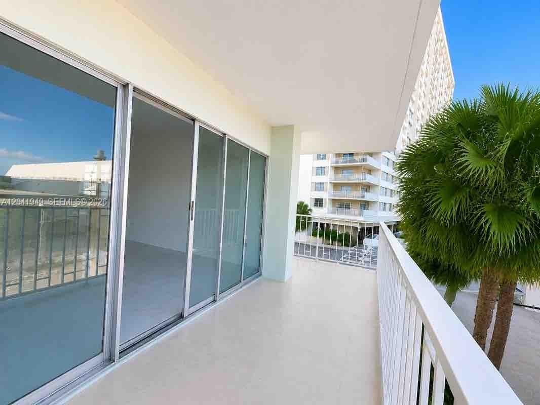 ARLEN HOUSE WEST CONDO · #232 in Sunny Isles Beach - Photo 1