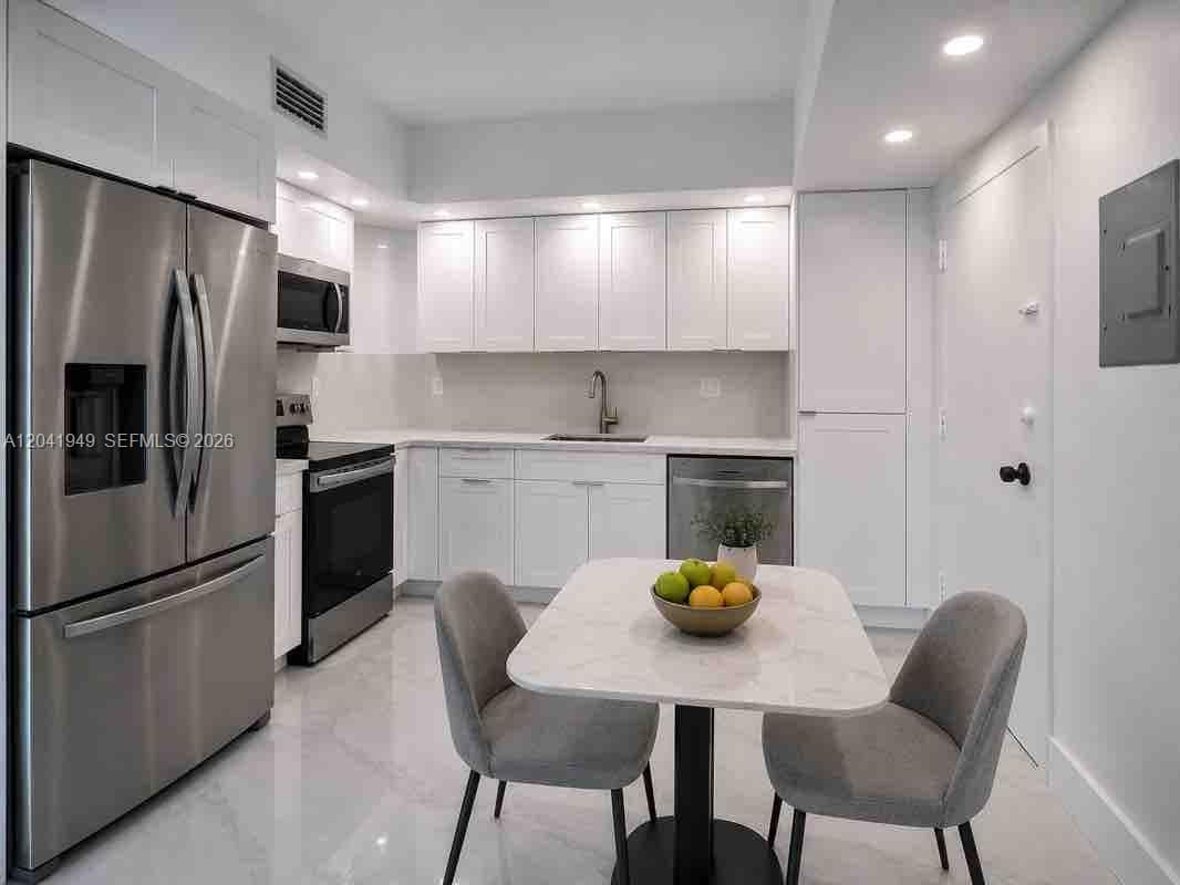 ARLEN HOUSE WEST CONDO · #232 in Sunny Isles Beach - Photo 11