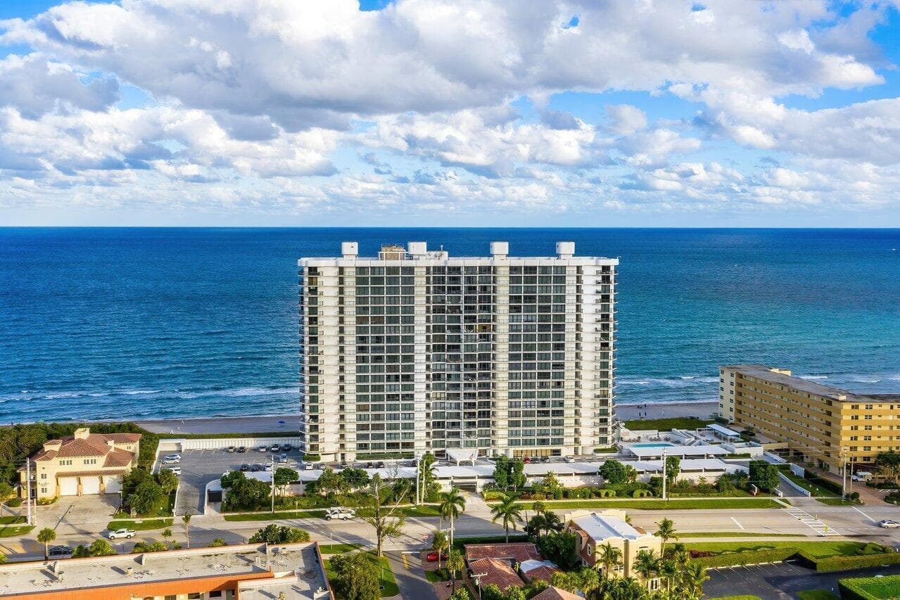 053-250SouthOceanBoulevard-BocaRaton-FL-