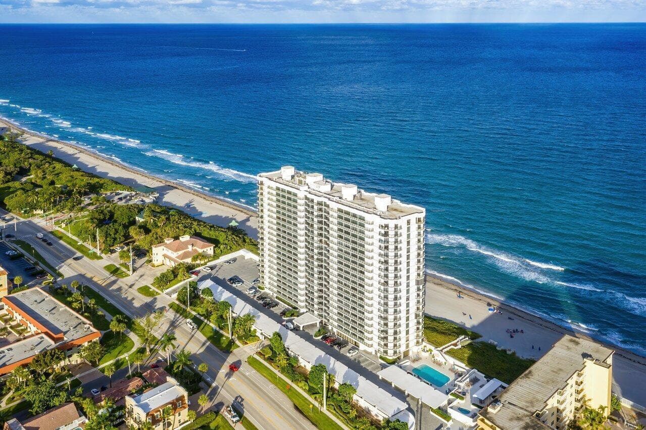 059-250SouthOceanBoulevard-BocaRaton-FL-