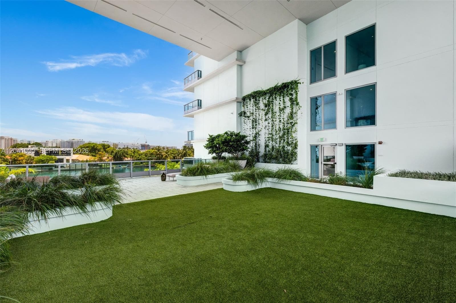LA BAIA BAY HARBOR ISLAND · #210 in Bay Harbor Islands - Photo 24