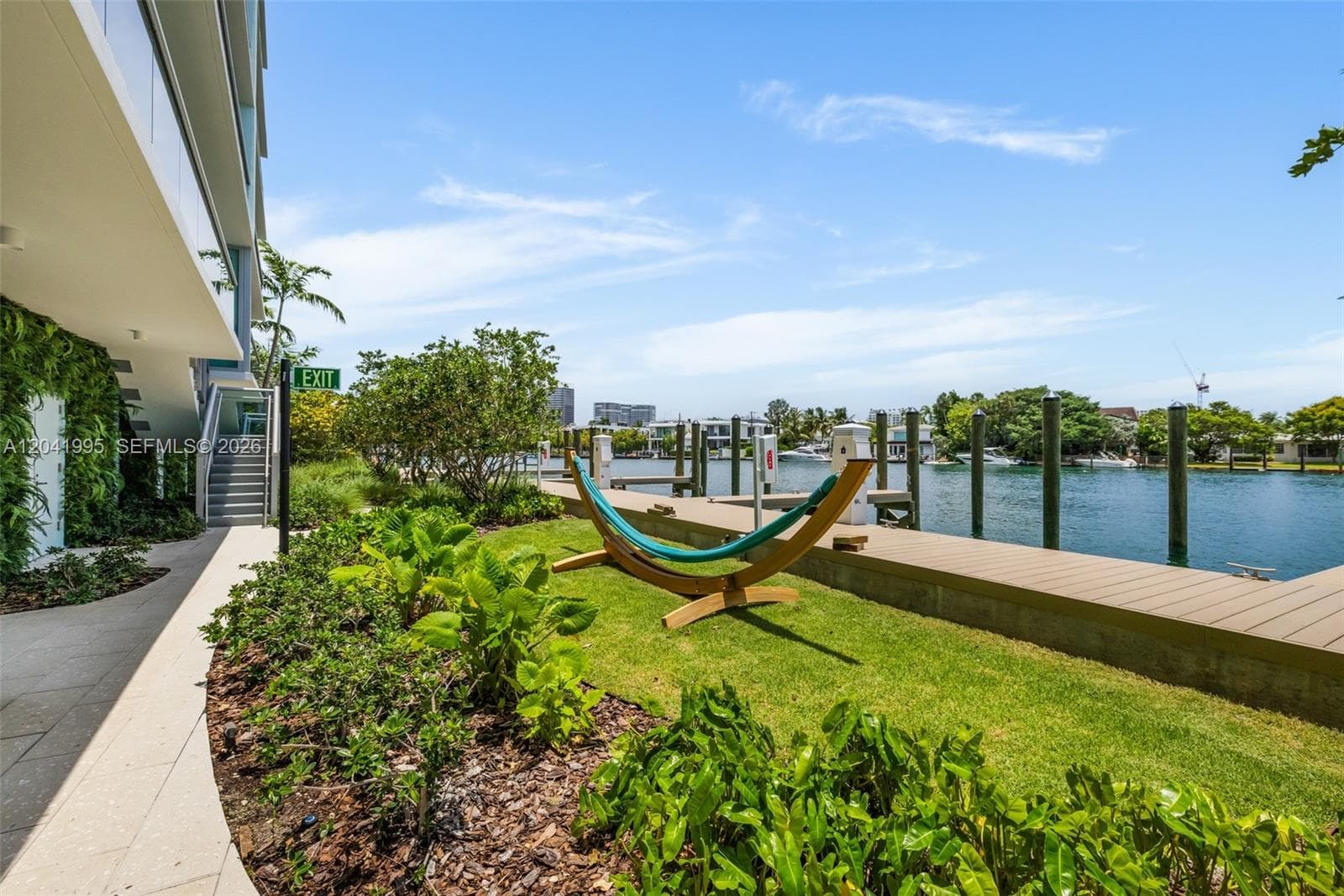 LA BAIA BAY HARBOR ISLAND · #210 in Bay Harbor Islands - Photo 31
