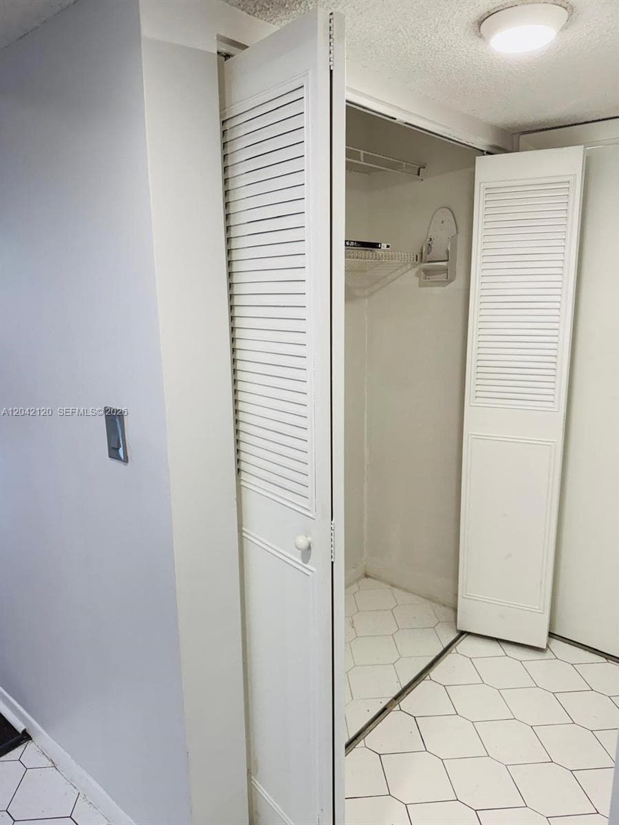 WILSHIRE CONDO · #218W in Miami - Photo 12
