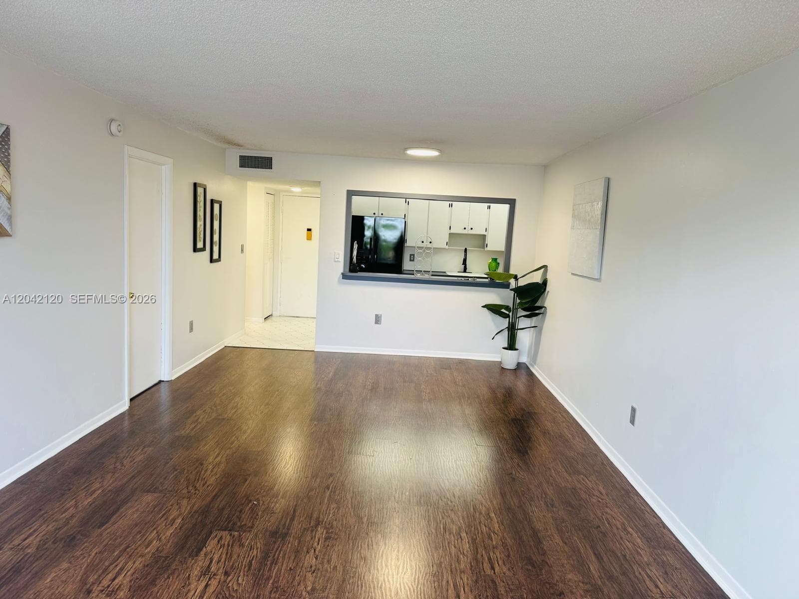 WILSHIRE CONDO · #218W in Miami - Photo 18