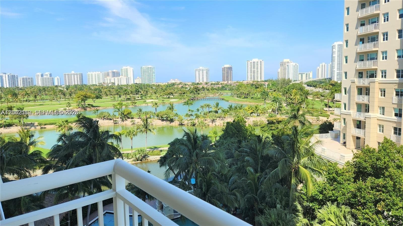 TURNBERRY ON THE GREEN CO · #704 in Aventura - Photo 7