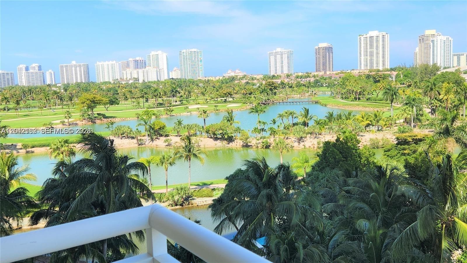 TURNBERRY ON THE GREEN CO · #704 in Aventura - Photo 8