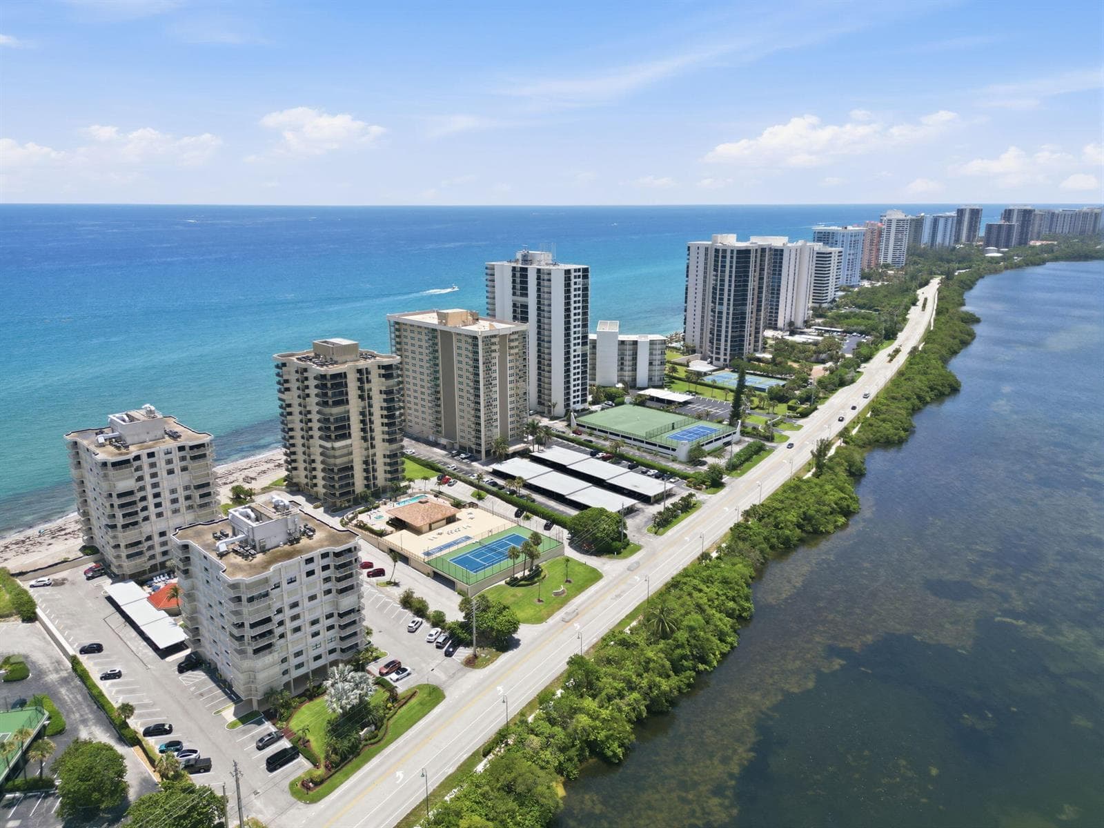 53-web-or-mls-5460_N_Ocean_Dr_Apt_6A_Dro