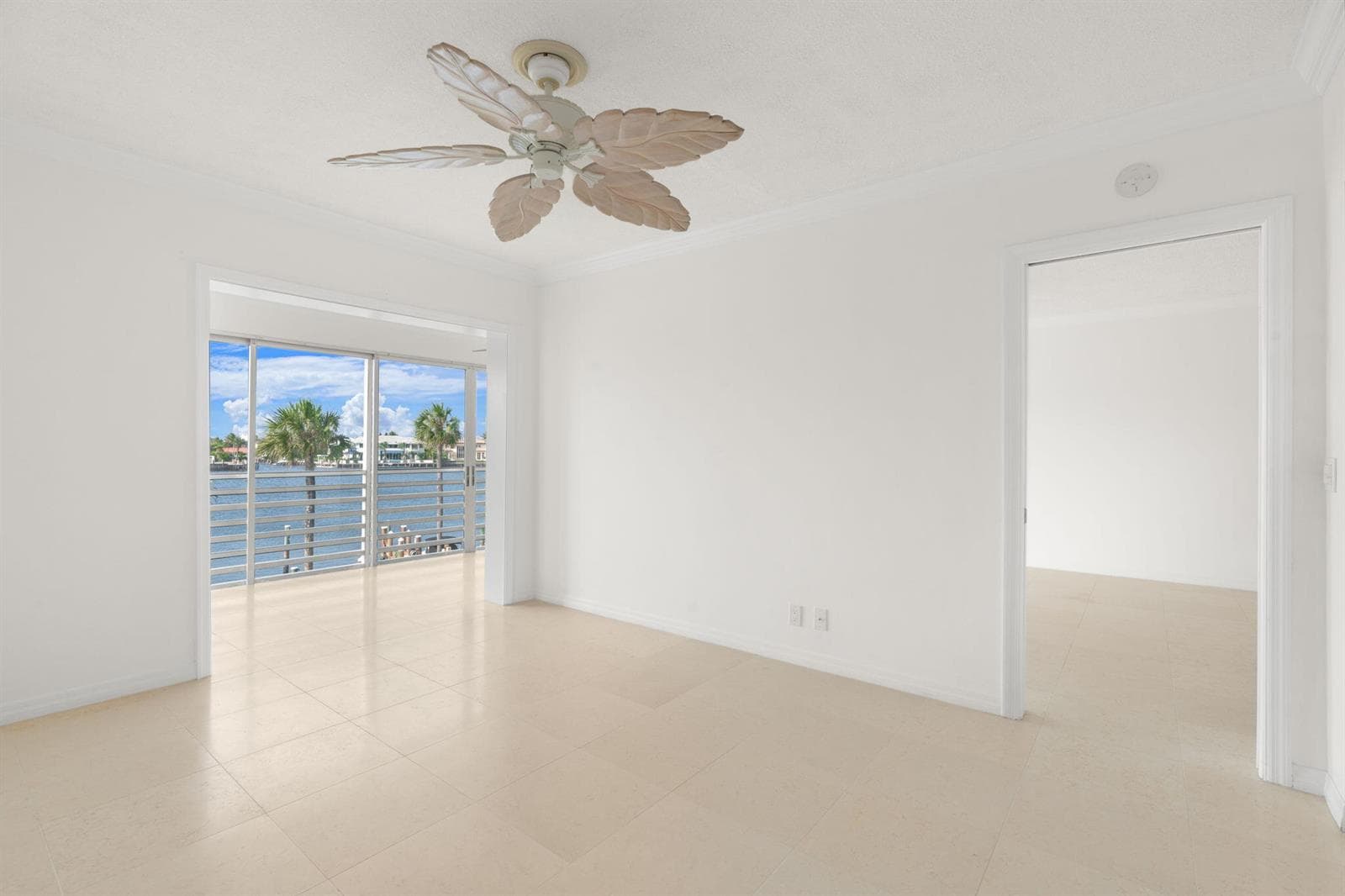 21-web-or-mls-951 Spanish Cir apt 346 De