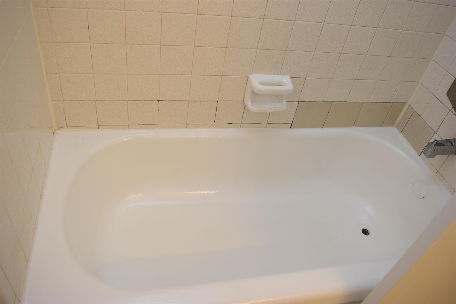 Tub in Primary Bathroom