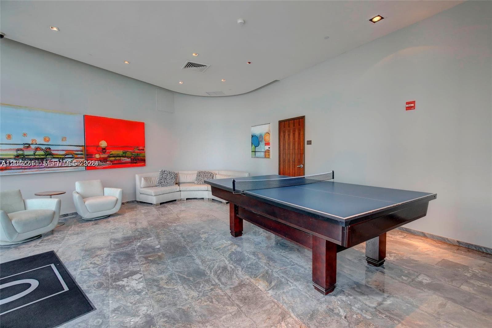 Ocean Four · #803 in Sunny Isles Beach - Photo 32