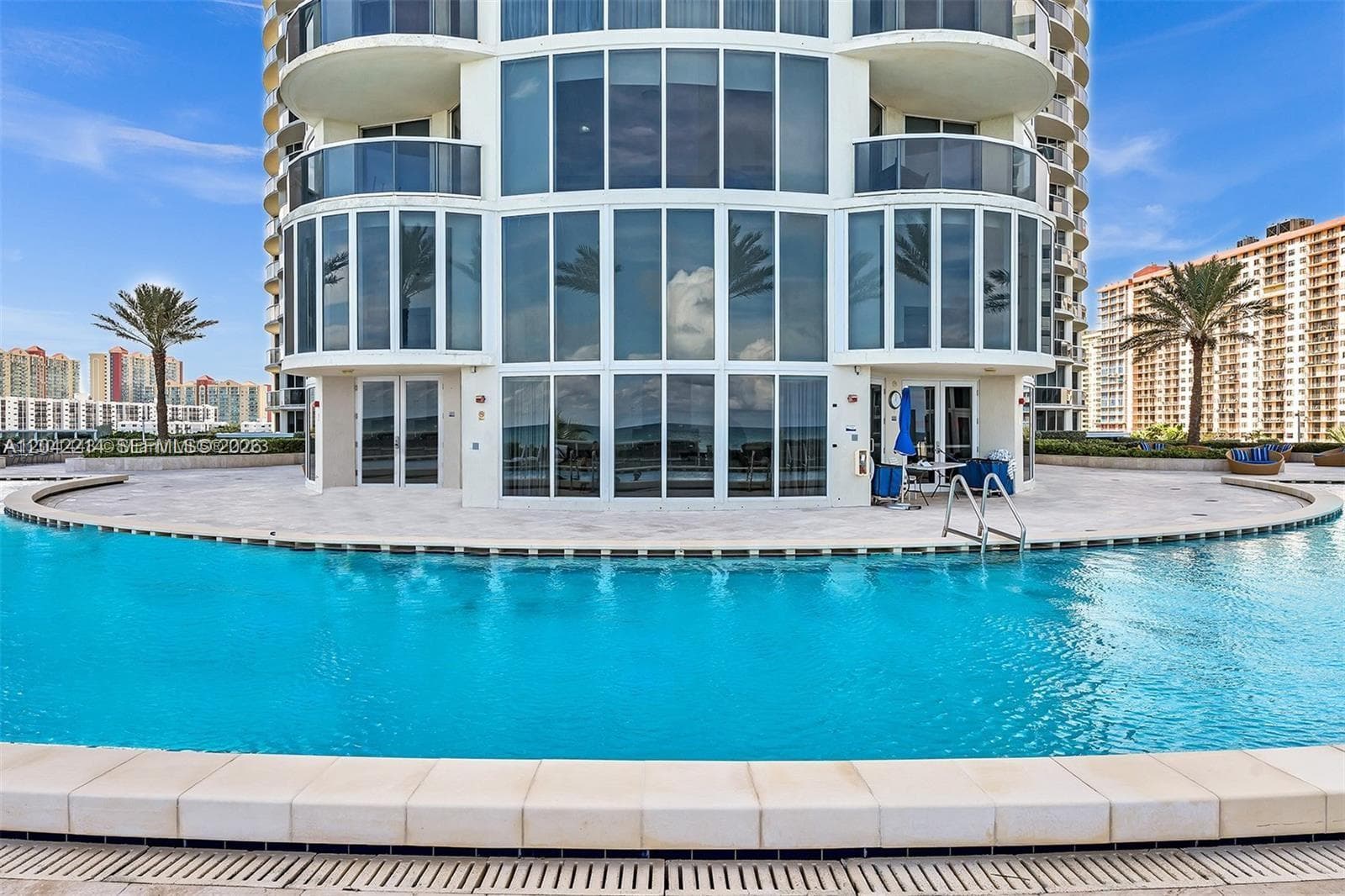 Ocean Four · #803 in Sunny Isles Beach - Photo 20
