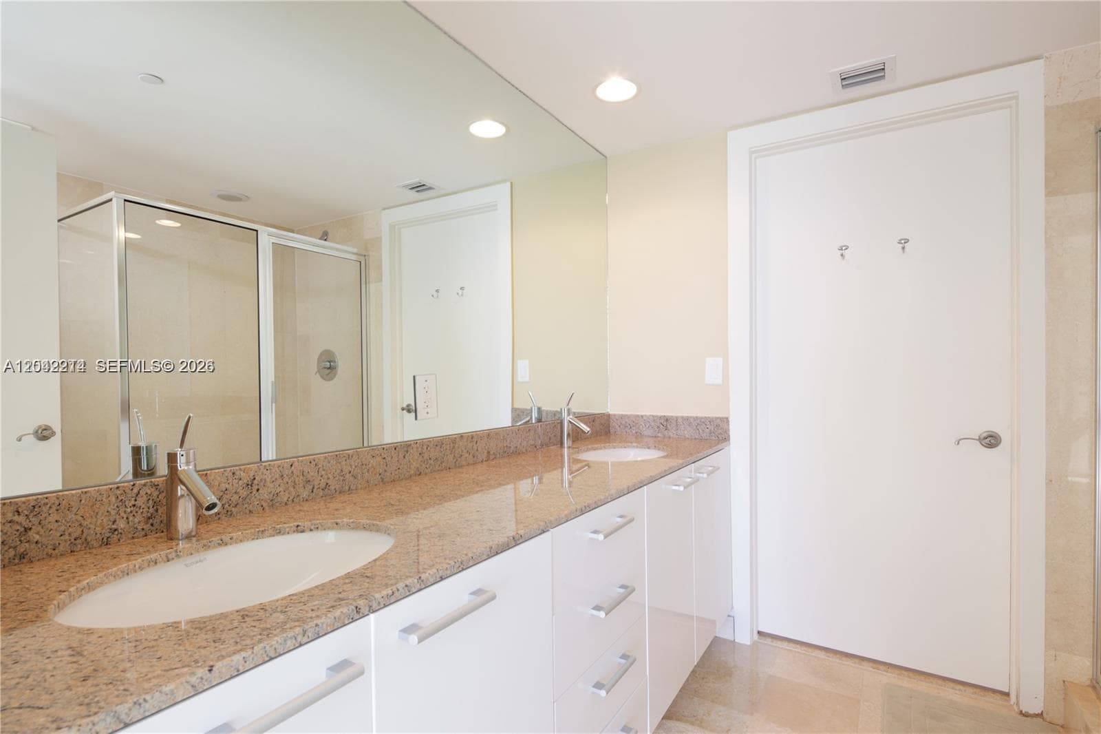 Ocean Four · #803 in Sunny Isles Beach - Photo 11