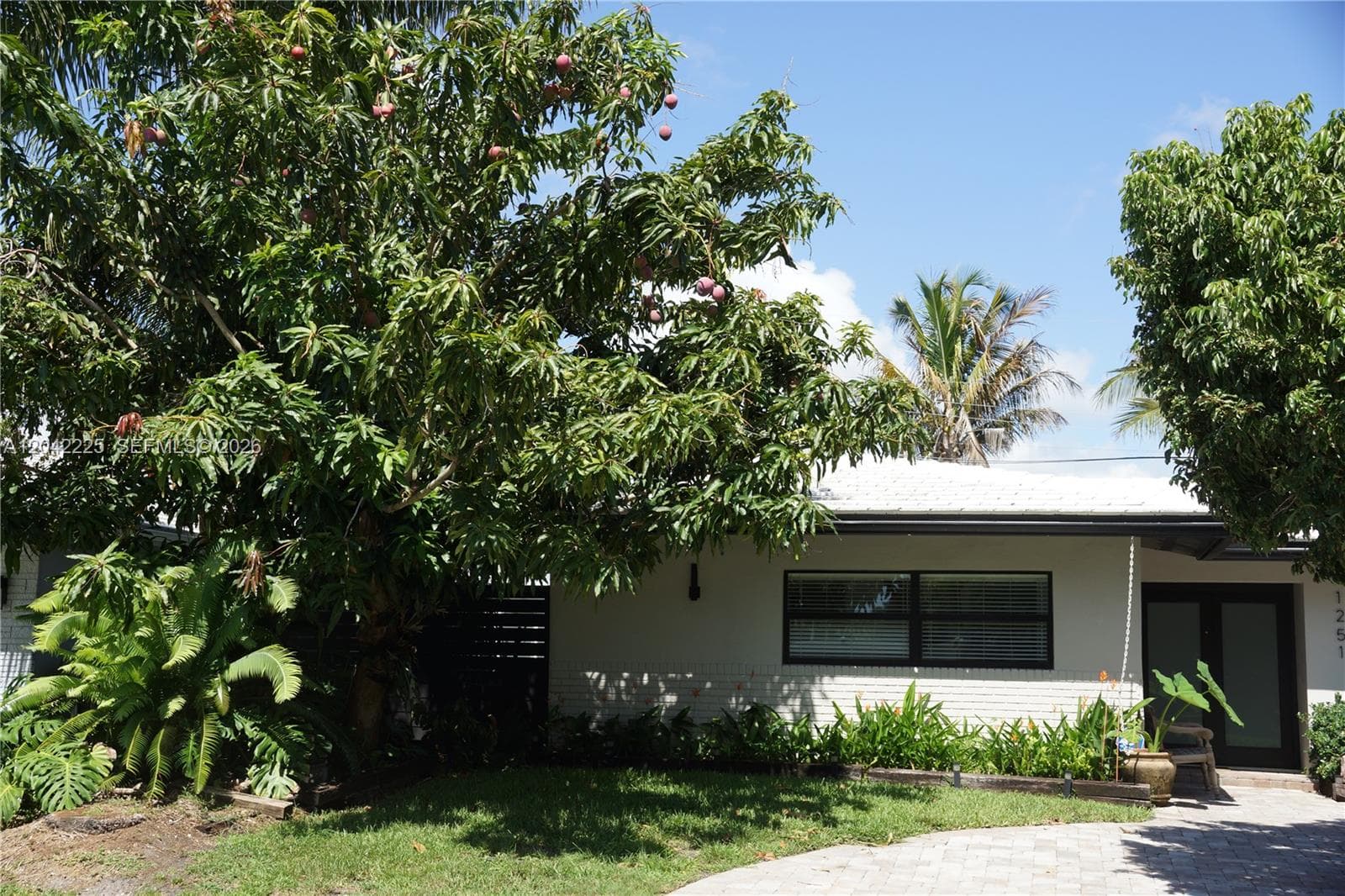 1251 SW 11th Ter photo 42