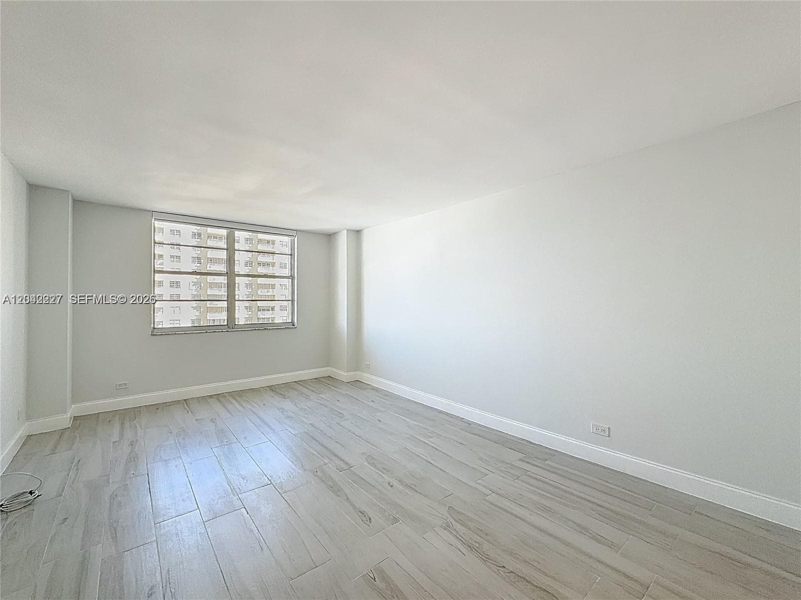 Winston Towers 100 · #1211 in Sunny Isles Beach - Photo 32
